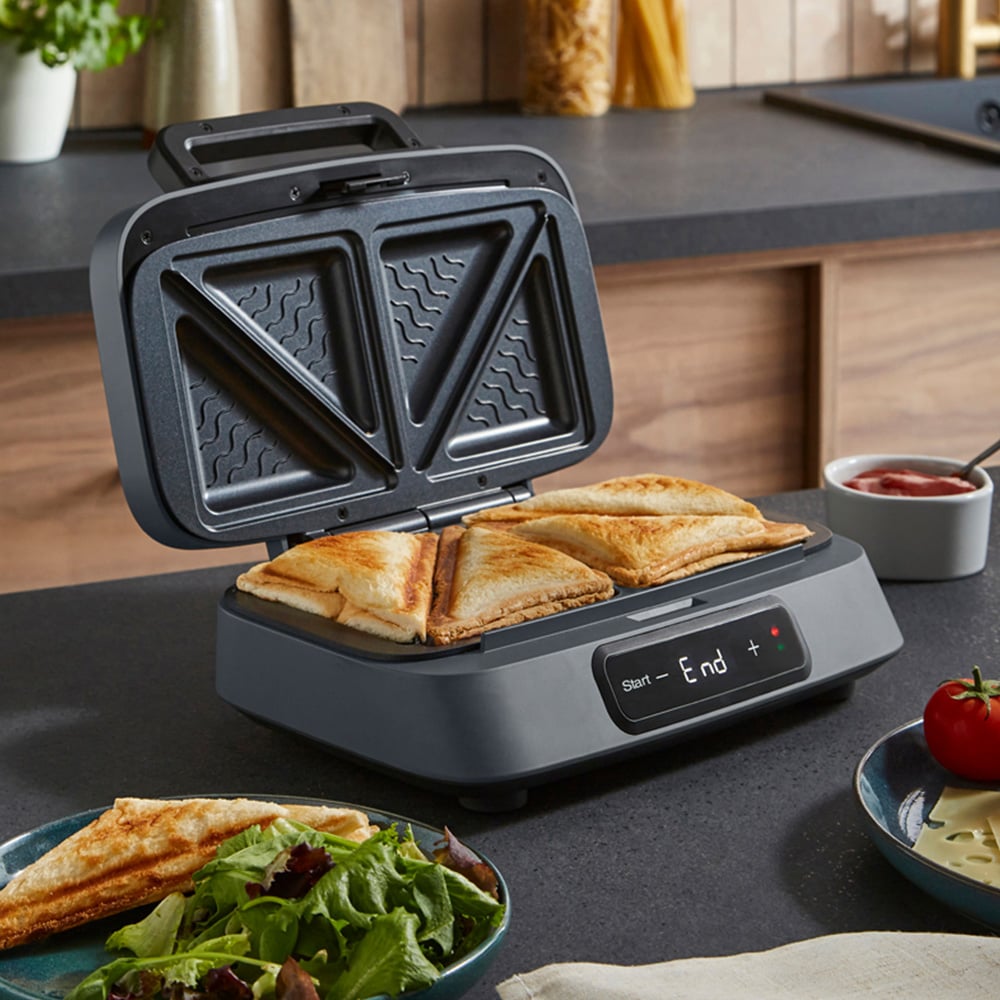 Morphy Richards GrillX 450001 Toasted Sandwich Maker 800W Image 2