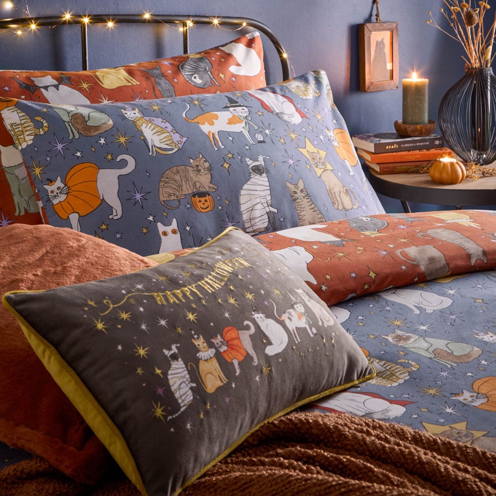Furn Single Halloween Pawty Printed Reversible Duvet Set Image 3