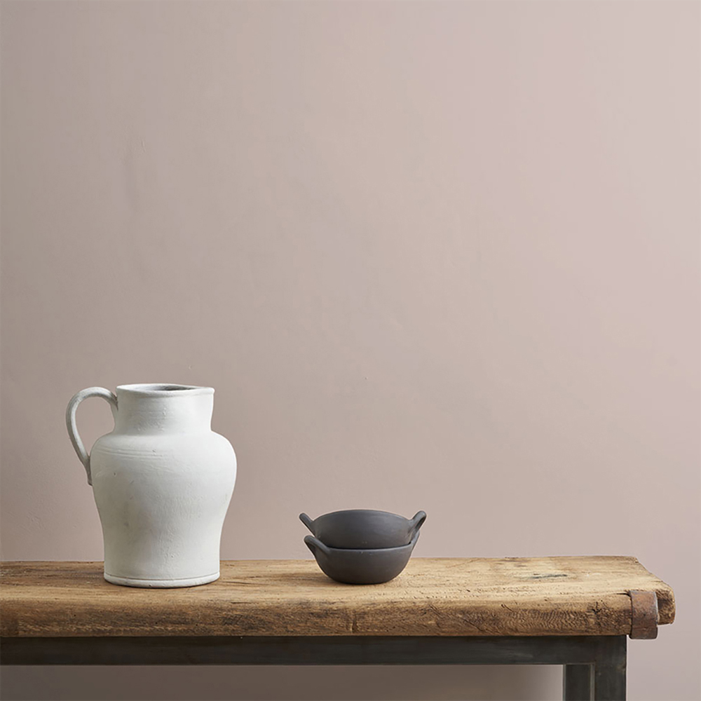 Annie Sloan Pointe Silk Matt Wall Paint 2.5L Image 4