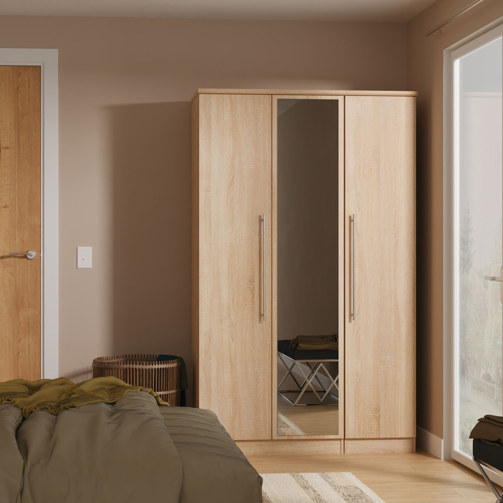 Crowndale Sherwood 3 Door Bardolino Oak Triple Mirror Wardrobe Image 8