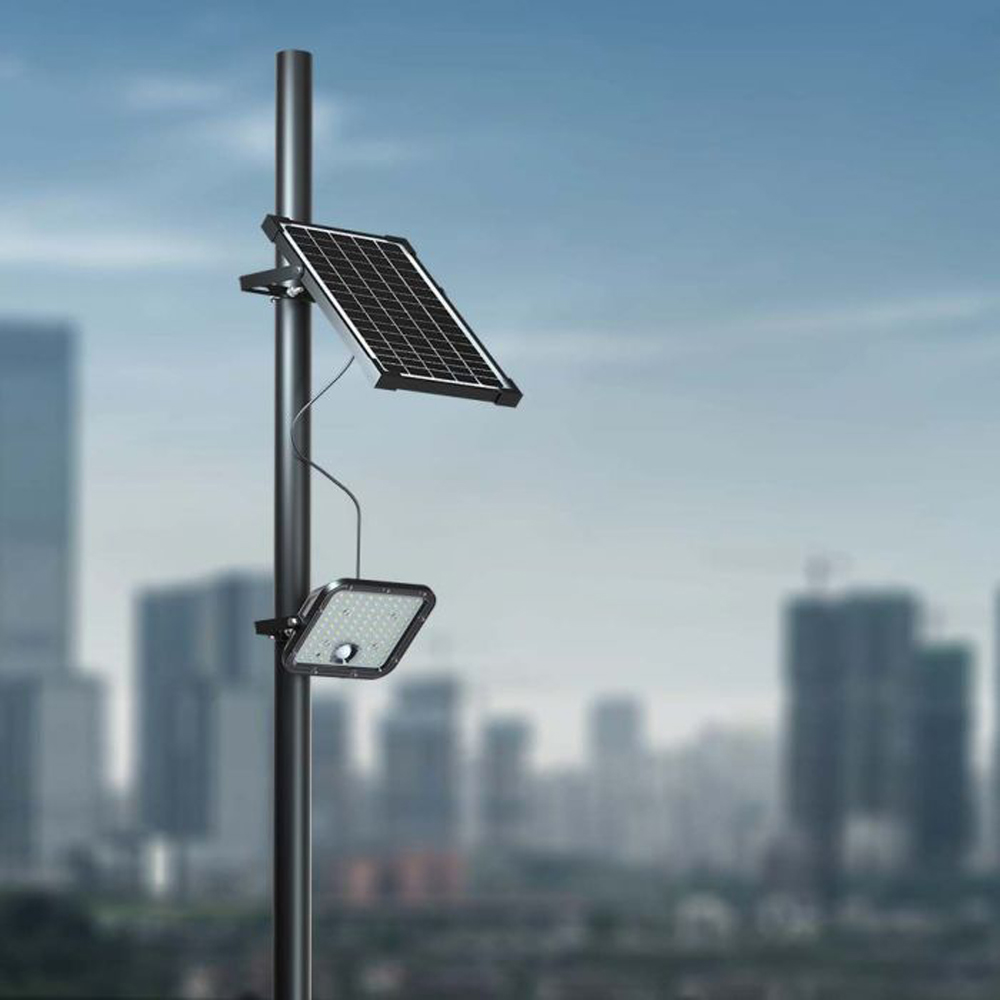 V-TAC 30W 6400K 4800 Lumens Daylight White Solar LED Floodlight with PIR Sensor Image 2