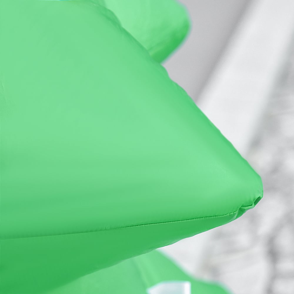 Everglow Green Inflatable Christmas Tree with LED 4.9ft Image 7