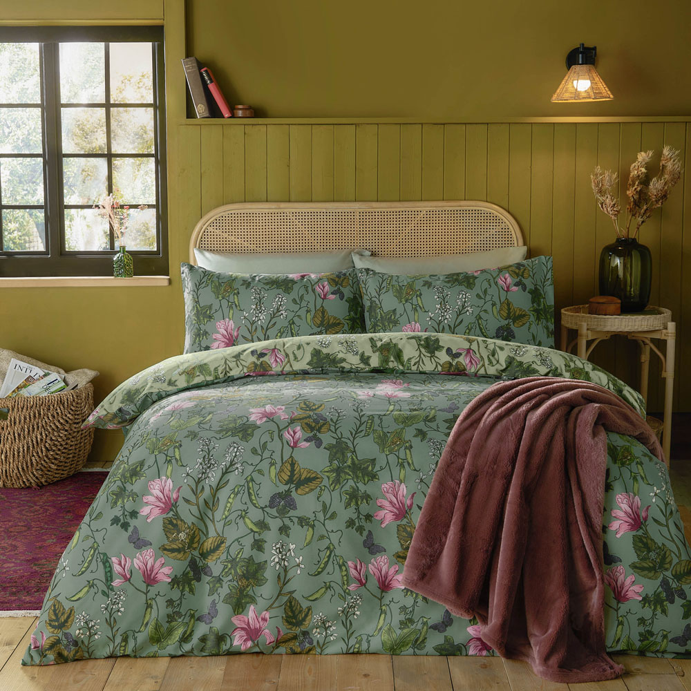 Furn Single Mystic Berry Floral Reversible Duvet Set Image 2