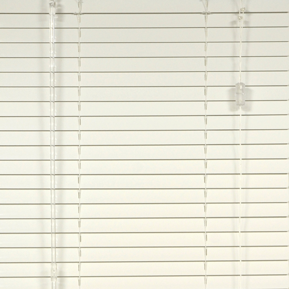 Aluminium Venetian Blind White 160 x 75cm Image 1