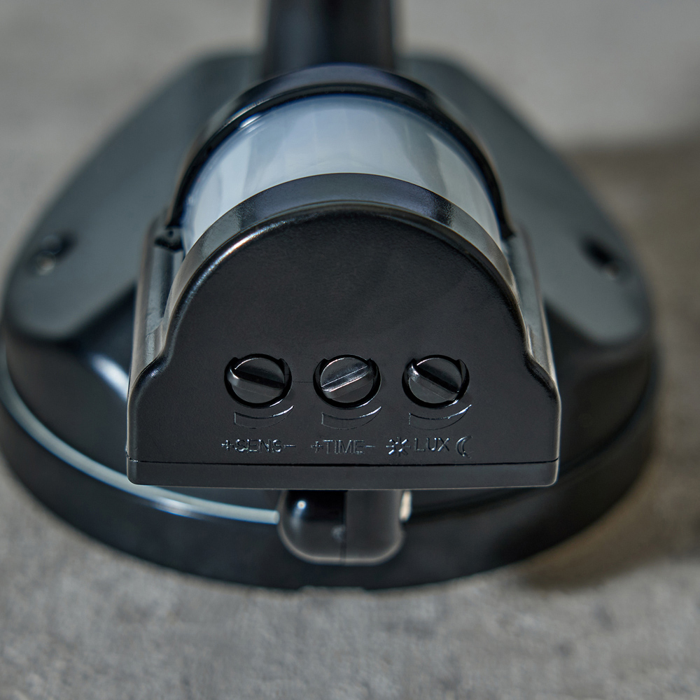 Zink Luna Black Twin Floodlight with PIR Sensor Image 5