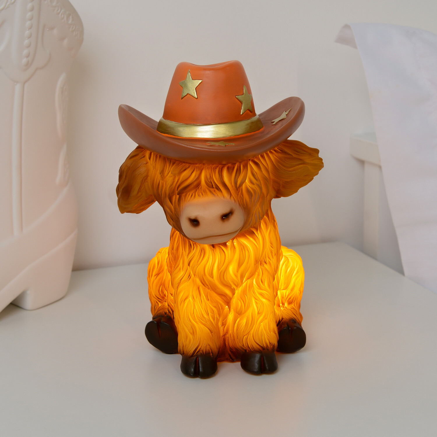 Highland Cow Battery Table Light Brown Image 2