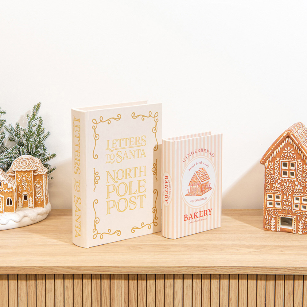 Set of 2 Gingerbread Book Boxes Image 3
