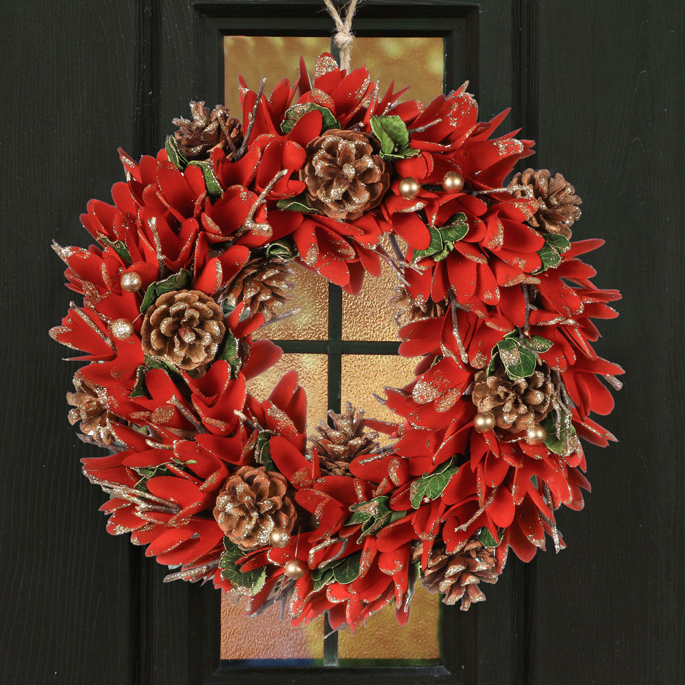 Dibor Firecracker Artificial Christmas Wreath with Pinecones and Red Petals 35cm Image 2