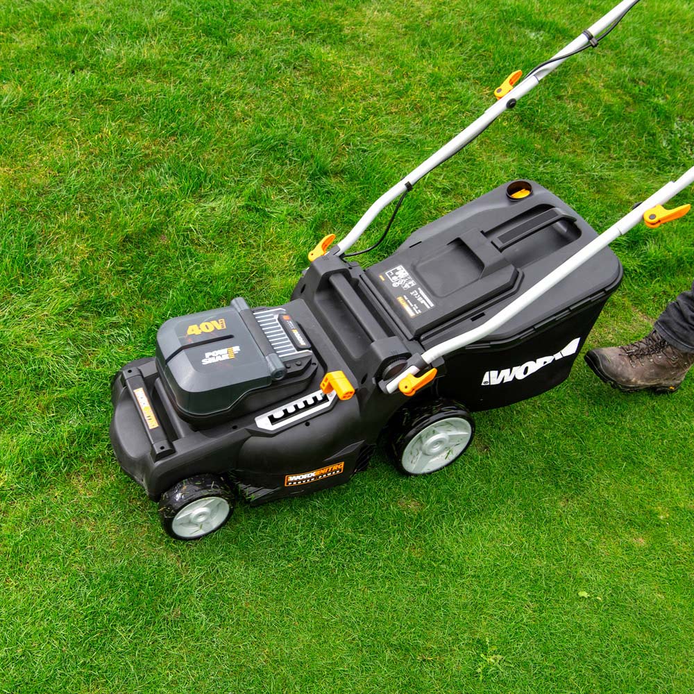 Worx WG737E 2-in-1 40V Hand Propelled 37cm Cordless Brushless Lawn Mower with 4.0Ah Battery Image 4