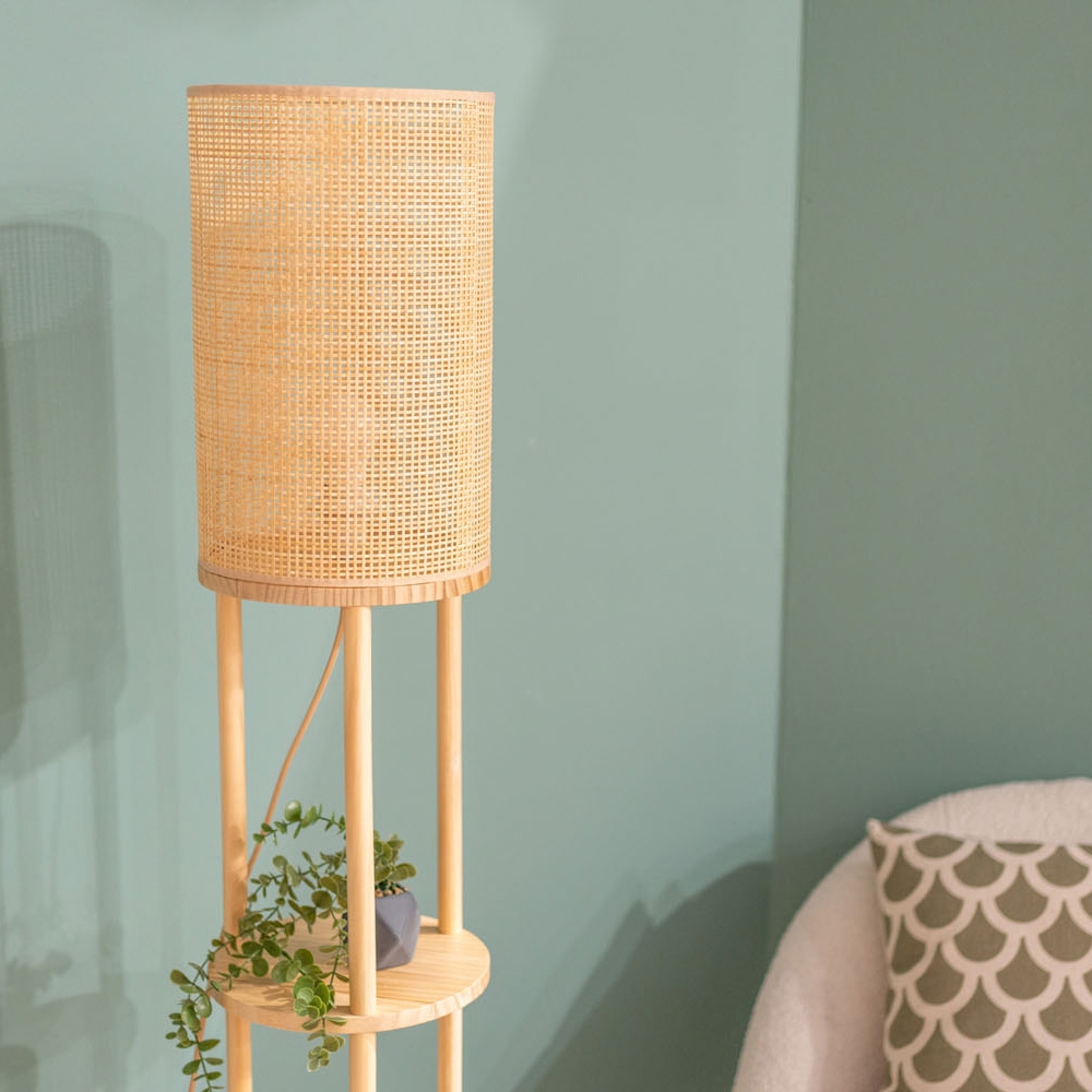 ValueLights Elsa Natural Wood 3 Tier Floor Lamp Image 4