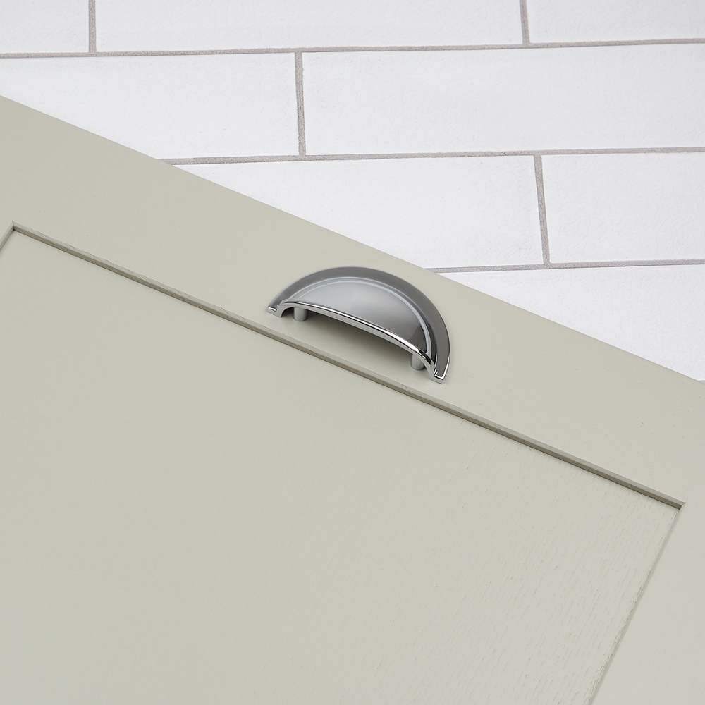 Handle & Home Polished Chrome Cup Handle 64mm Image 3