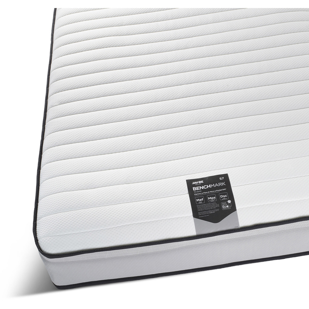 Jay-Be Benchmark S7 Single Tri-brid Eco-Friendly Mattress Image 4