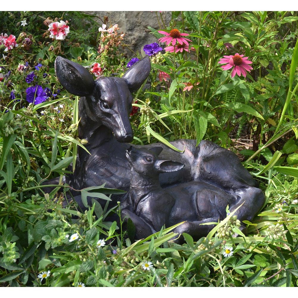Inspirational Gifting Doe and Baby Fawn Polystone Resin Garden Ornament Large Image 3