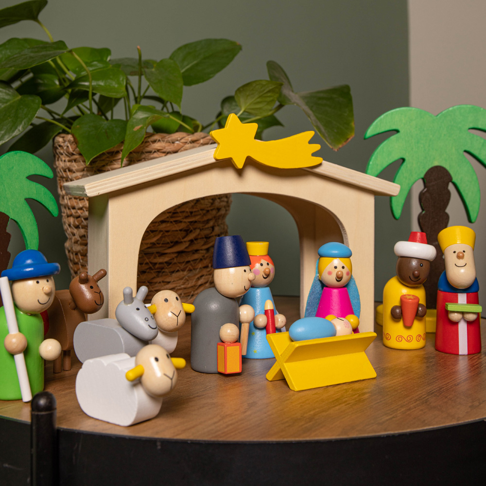 Sam Nativity Samuel Alexander Wooden Christmas Nativity Scene Playset with ...