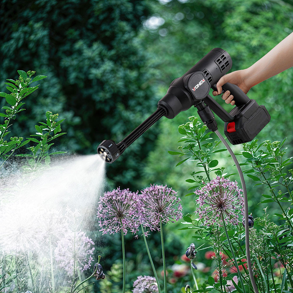 Living and Home GT200048 450W Black Electric Handheld Pressure Washer with 2 Batteries and 5m Hose Image 2