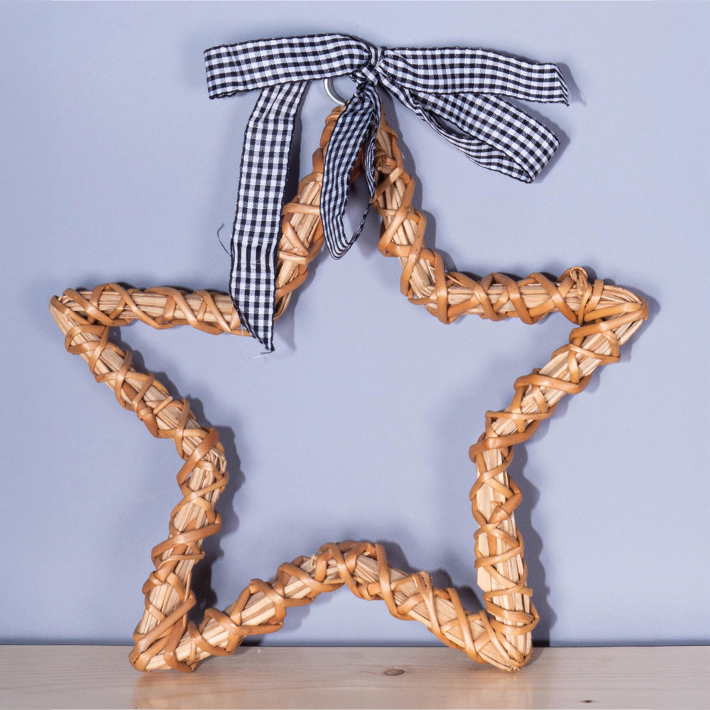 St Helens Natural Wicker Woven Willow Hollow Star Christmas Decoration Image 4