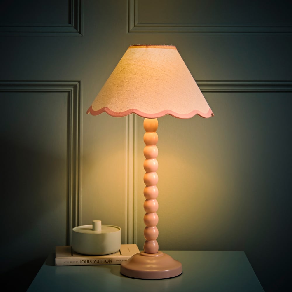 ValueLights Bobbins Pink Scallop Shade Rose Pink LED Floor Lamp Image 6