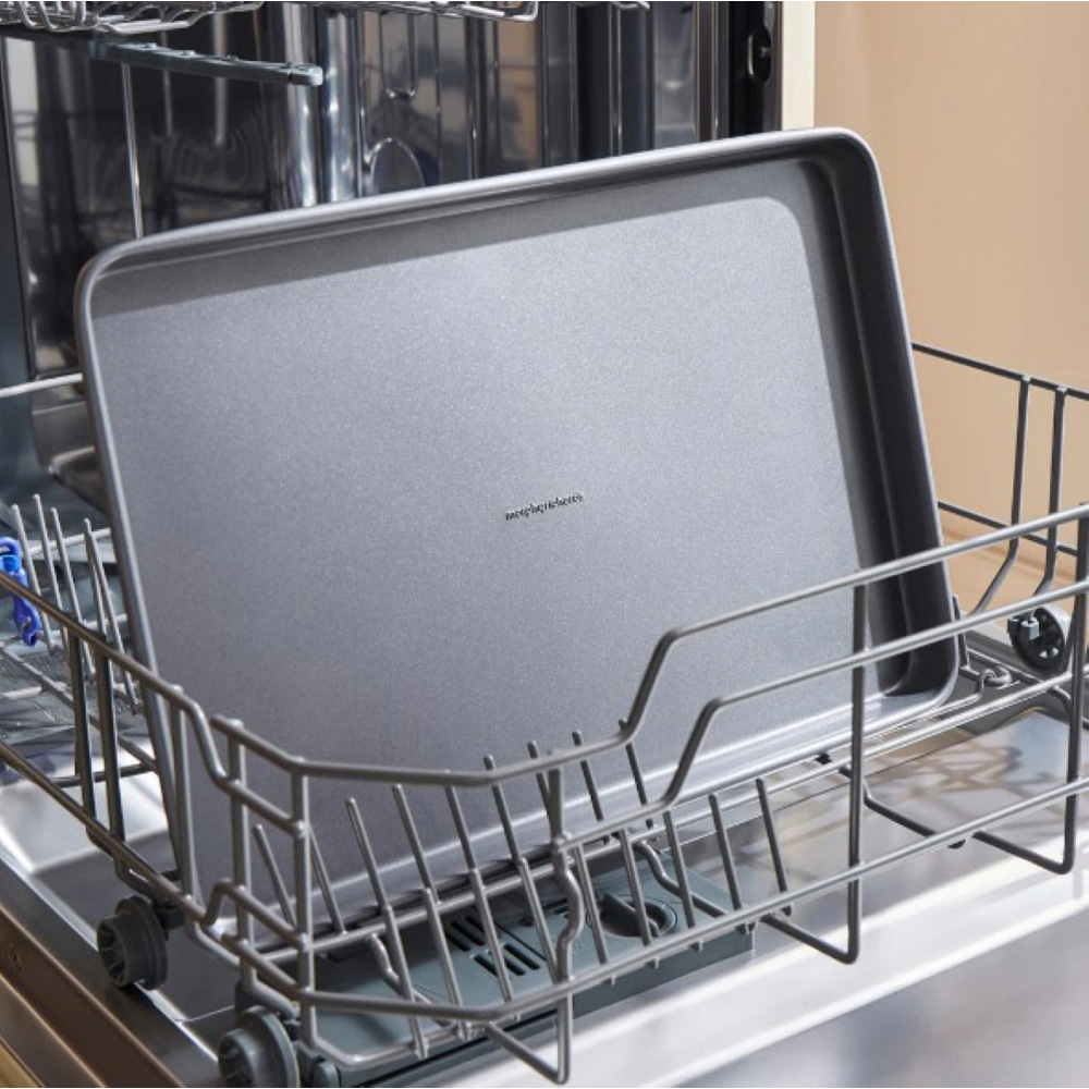 Morphy Richards 38 x 25cm Oven Tray 2 Pack Image 7