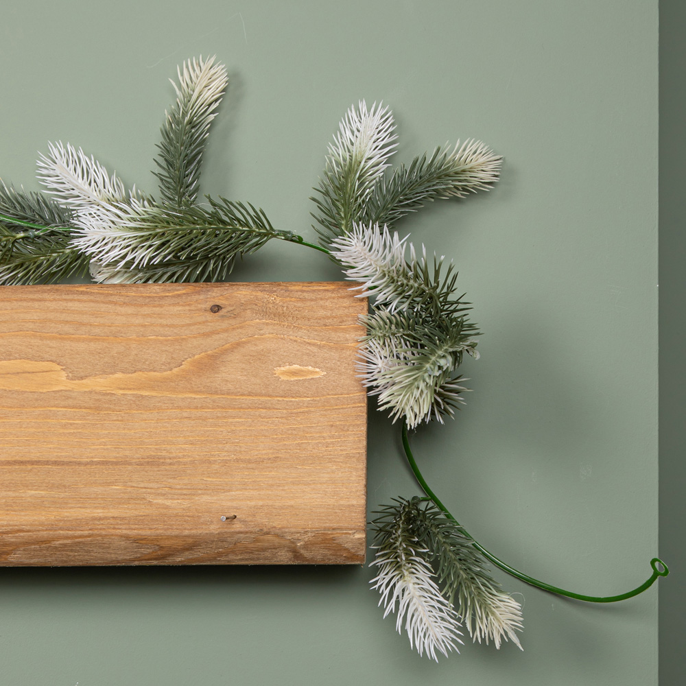 Samuel Alexander Plain Green Foliage Garland 157cm Image 7