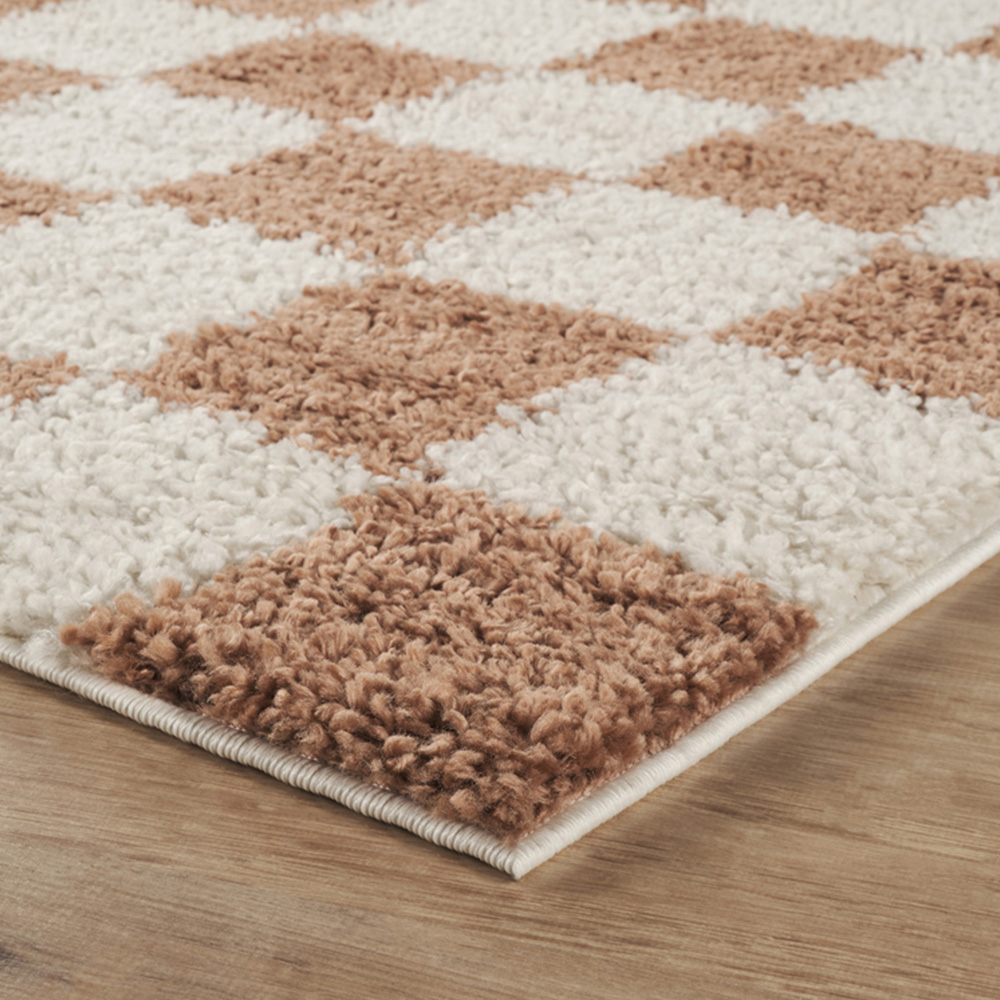 Desire Rugs Chester Terracotta Shaggy Checkered Rug 60 x 220cm Image 3