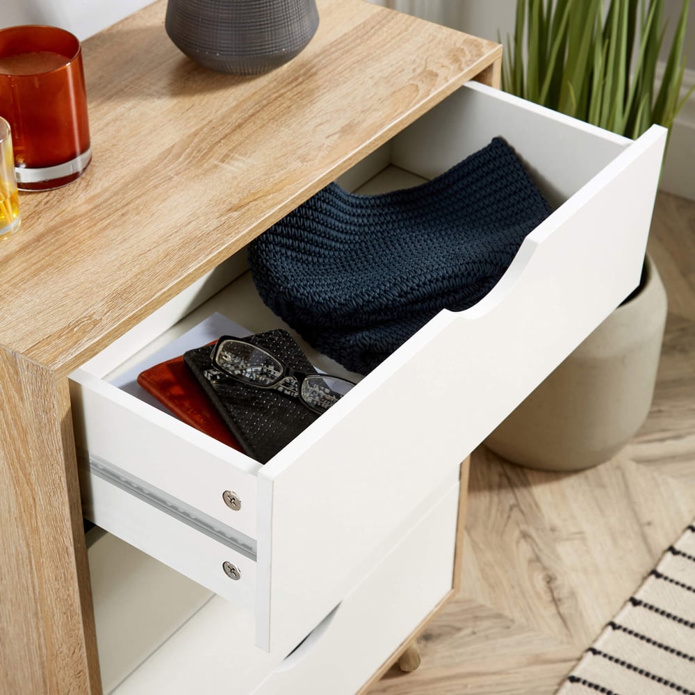 Home Source Boden 4 Drawer Oak and White Wide Chest of Drawers Image 4