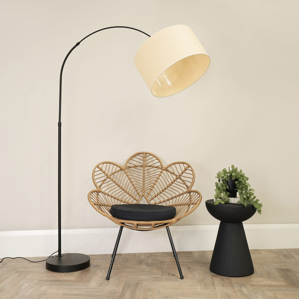 ValueLights Louis Ochre Woven Drum Shade Black Curved LED Floor Lamp Image 3