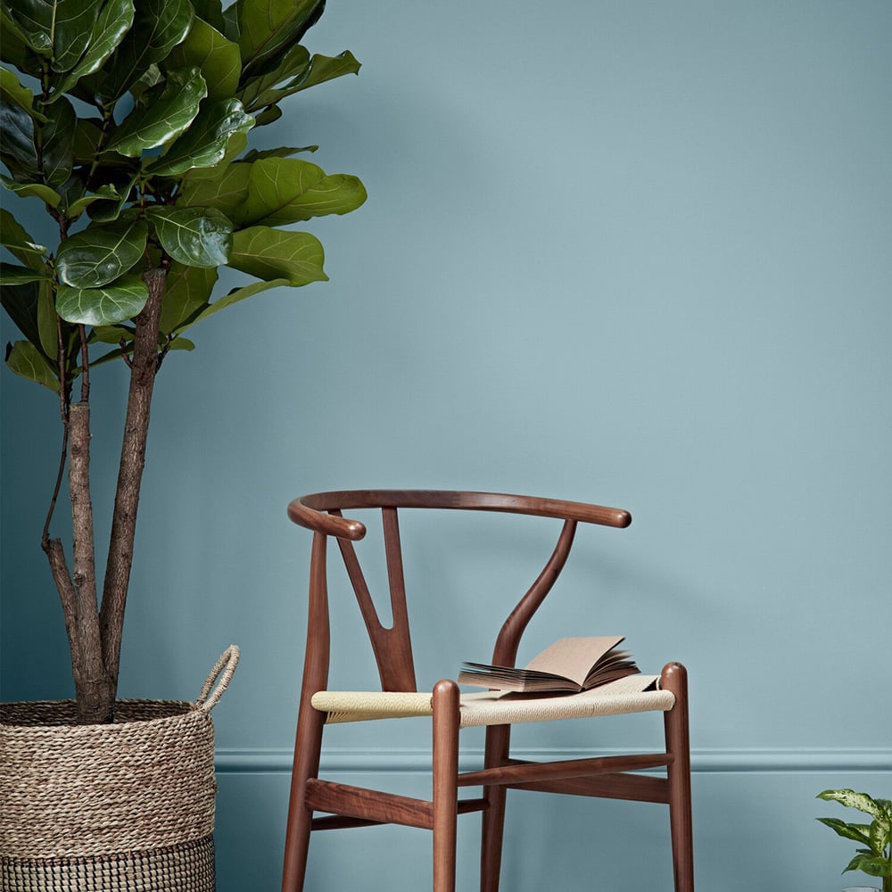 Crown Easyclean Duck Egg Matt Emulsion Multisurface Paint 2.5L Image 5