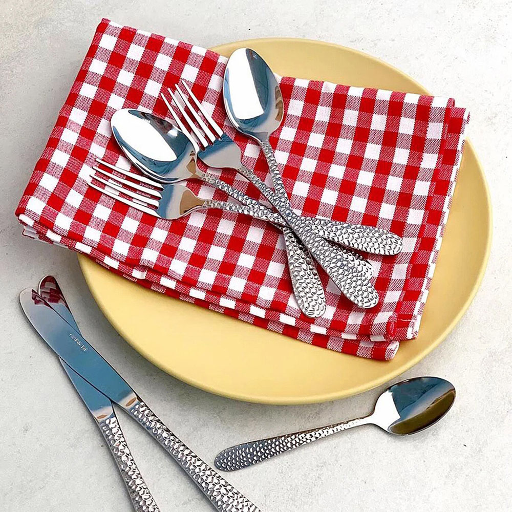 16 Piece Hammered Cutlery Set Silver Image 3