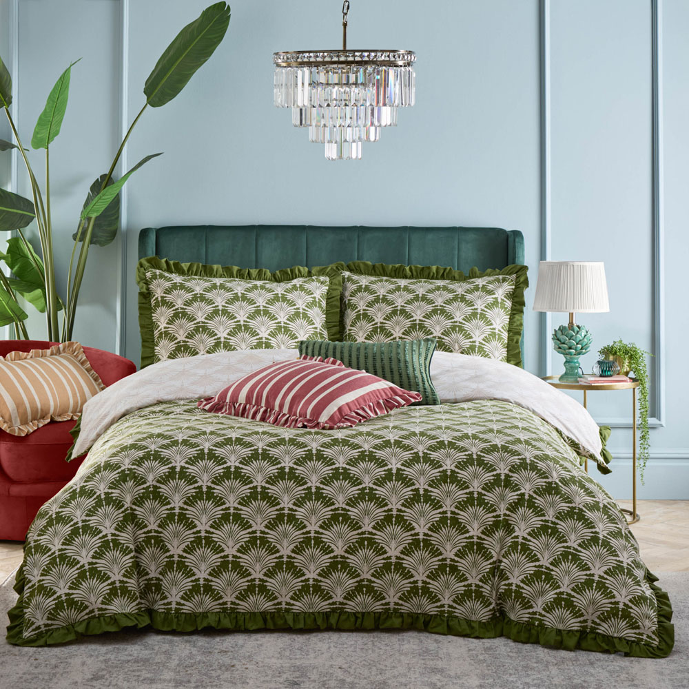 furn. Deco Single Moss Palm Printed Ruffle Duvet Set Image 4