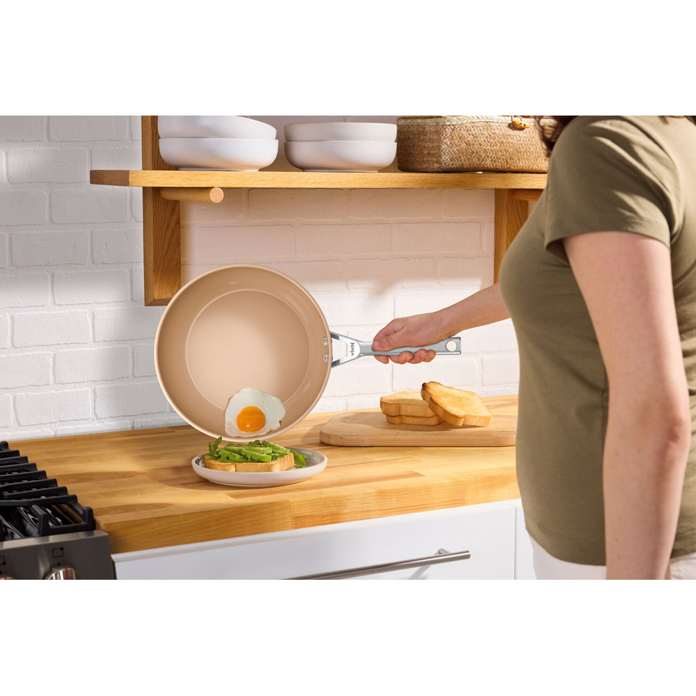 Ninja Extended Life 28cm Ceramic Frying Pan Image 3