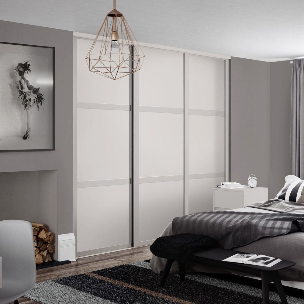 Spacepro Shaker 3 Panel Cashmere Sliding Door 2220 x 762mm Image 2