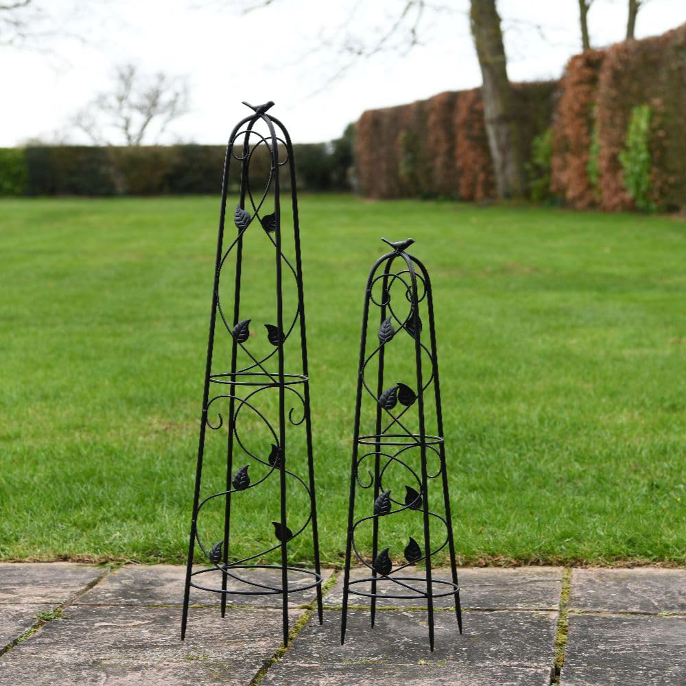 Garden Gear Metal Ornamental Bronze Obelisk Set of 2 Image 2