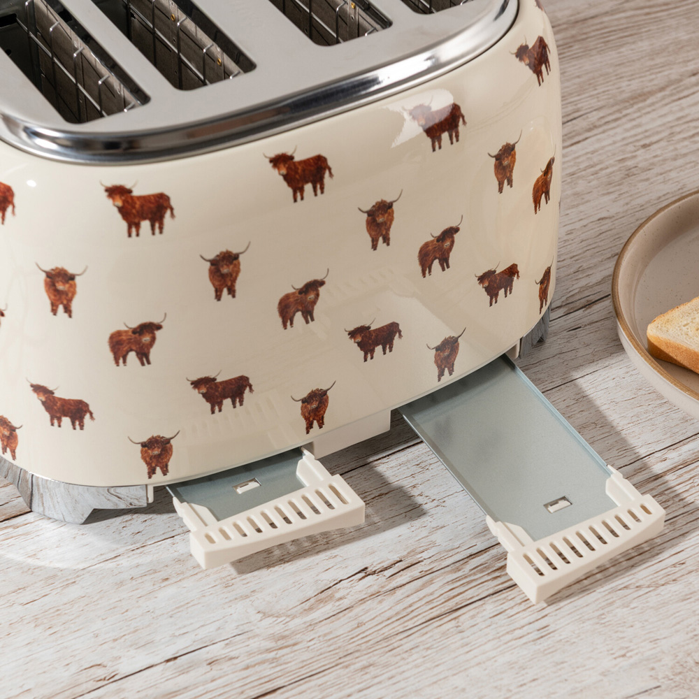 Highland Cow 4 Slice Toaster Cream Image 3