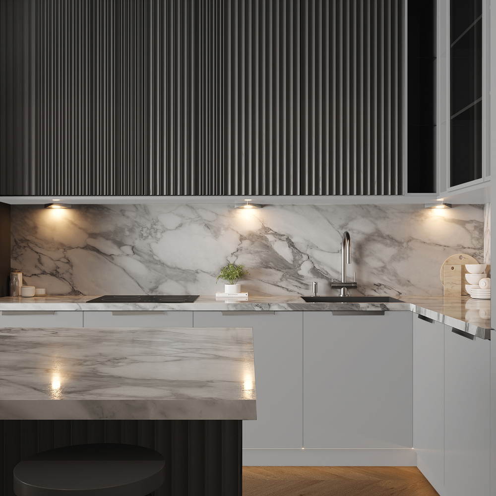 Sorrelis Neris TriGlow Aluminium Triangle 3 Cabinet Light Kit Image 2