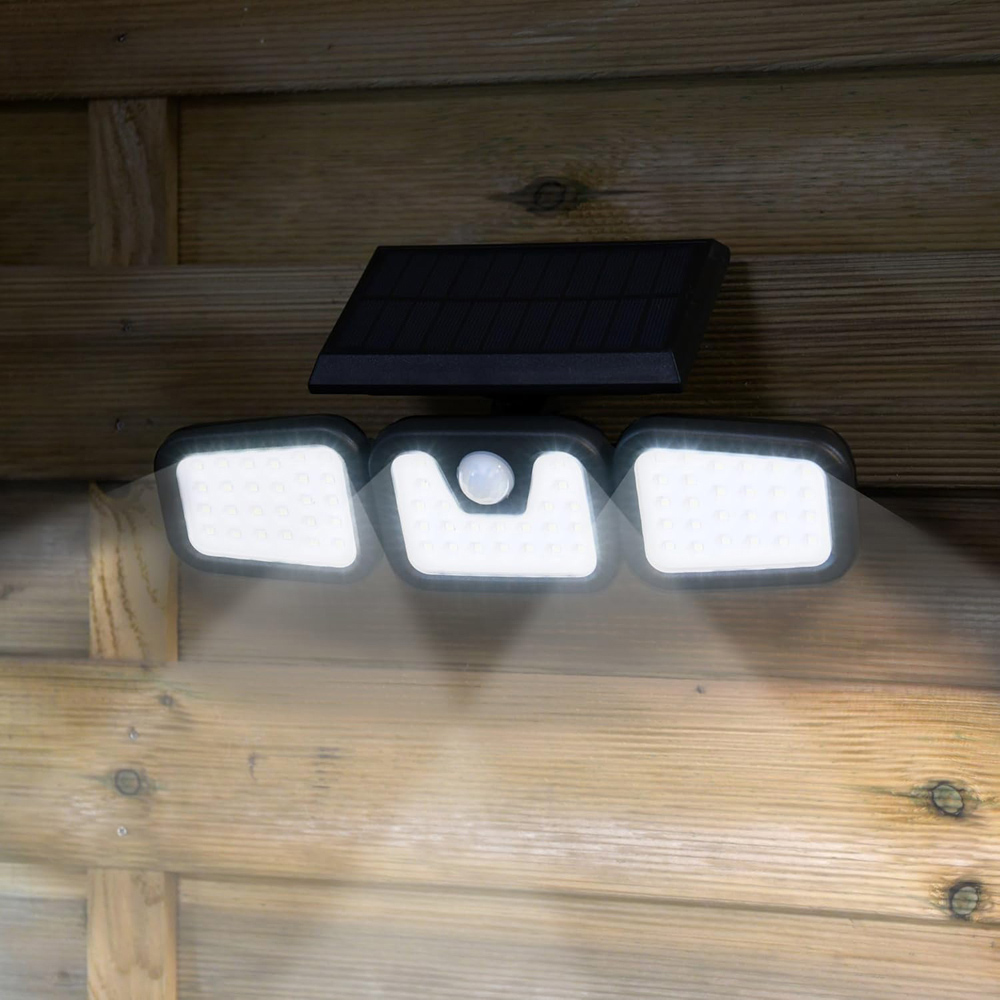 Garden Gear 74 LED Motion Sensor Super Bright Solar Security Light Image 2