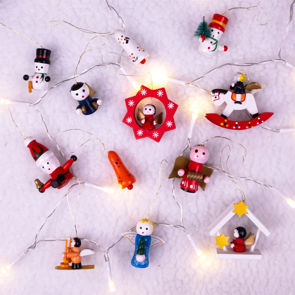 St Helens Assorted Wooden Hanging Decorations 12 Pack Image 5