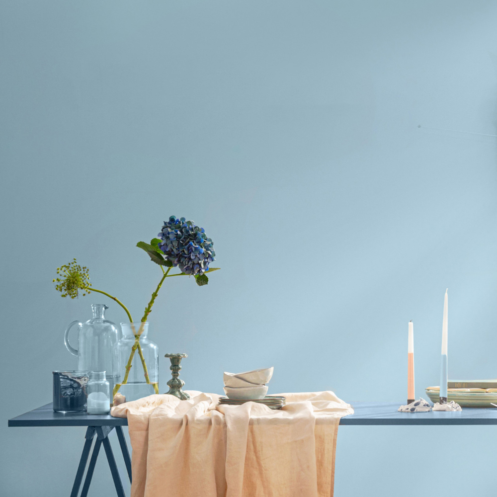 Tikkurila Optiva 5 Cumulus Y354 Walls and Ceilings Stain-Resistant Matt Emulsion 1L Image 4