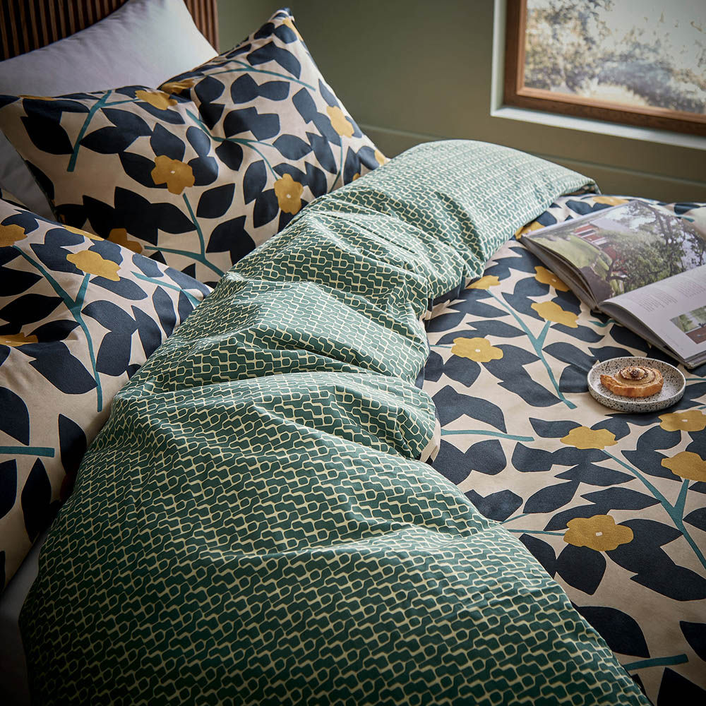 Helena Springfield Linnea Super King Size Multicolour Duvet Set Image 4