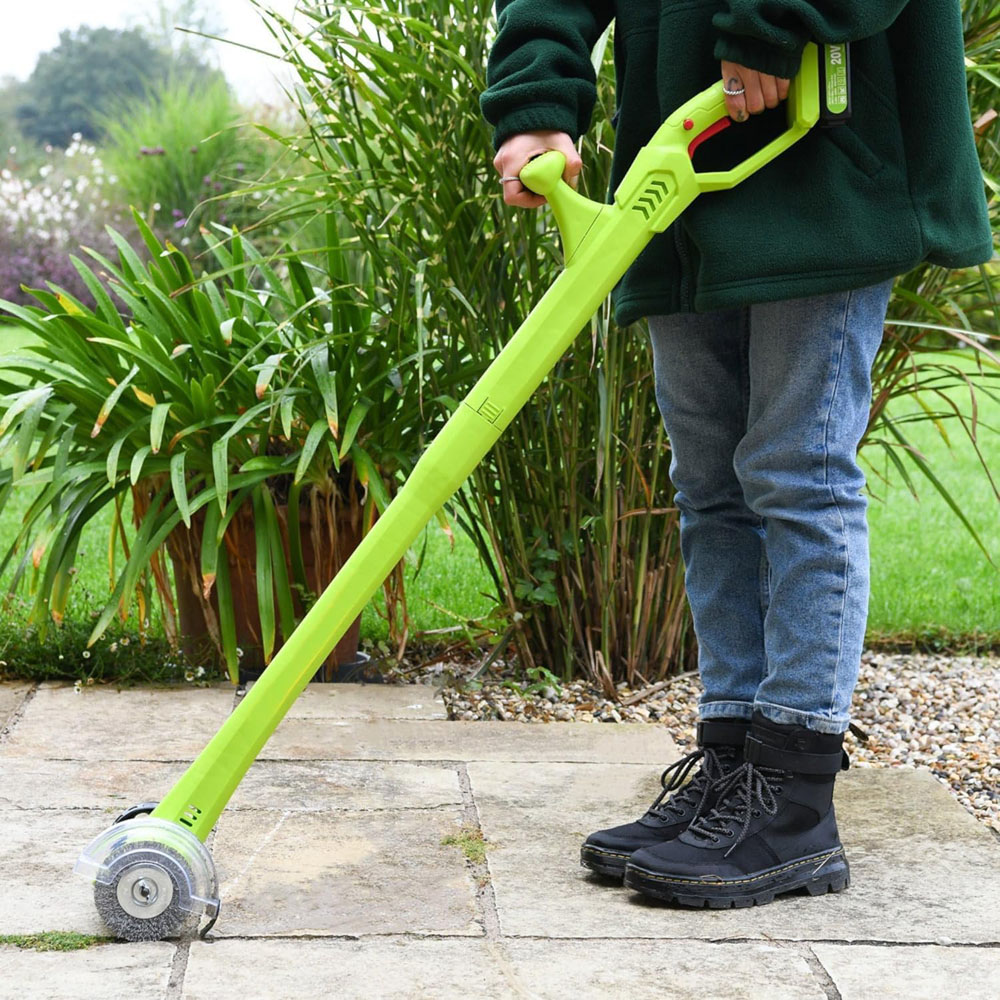 Garden Gear Cordless Weed Sweeper with Brushes 20V Image 2