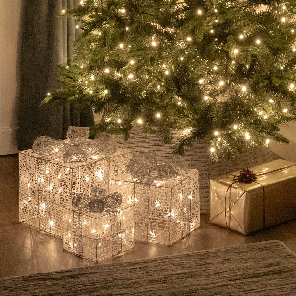 The Christmas Workshop Silver and White LED Gift Box Christmas Decoration 3 Pack Image 4
