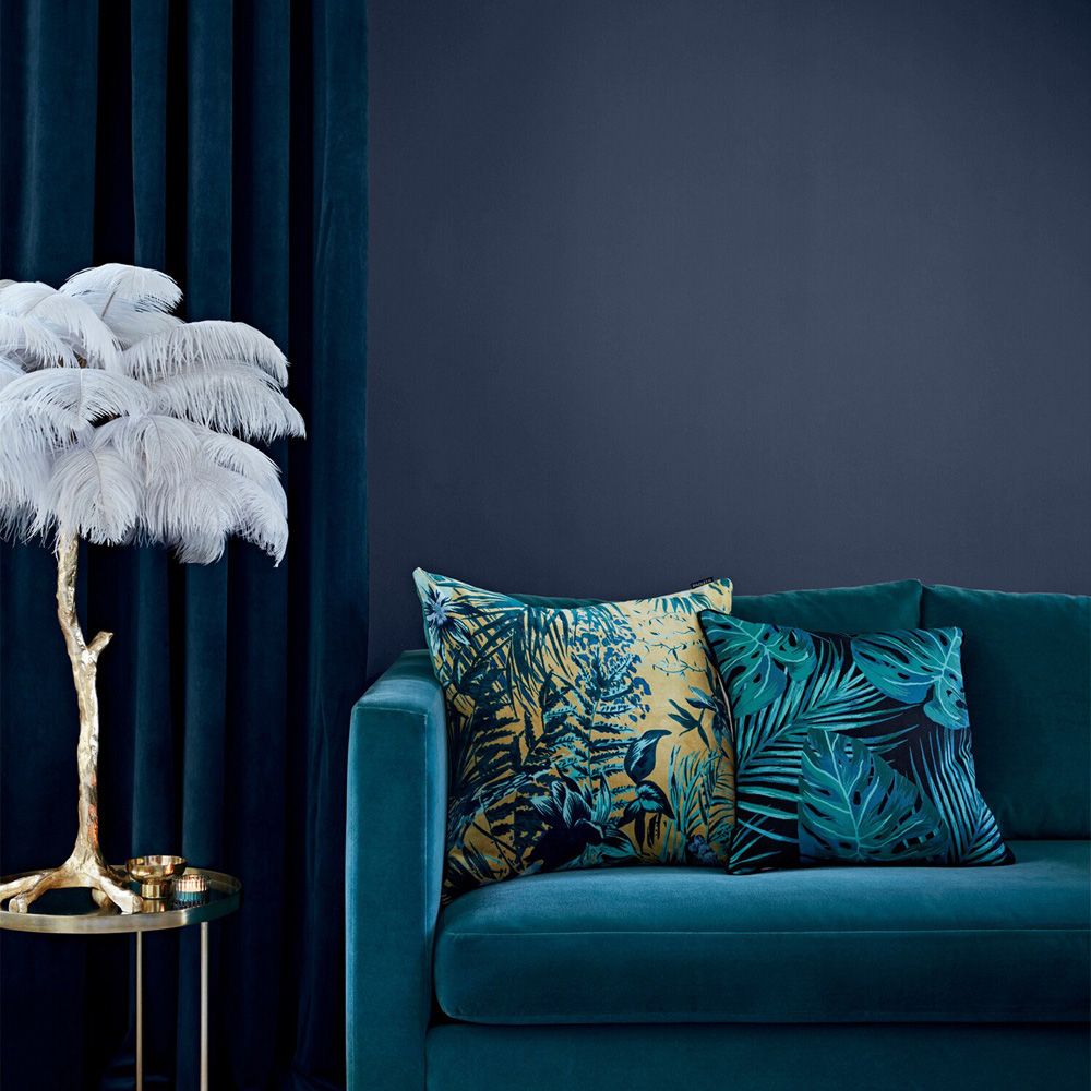 Crown Easyclean Midnight Navy Matt Emulsion Multisurface Paint 2.5L Image 5