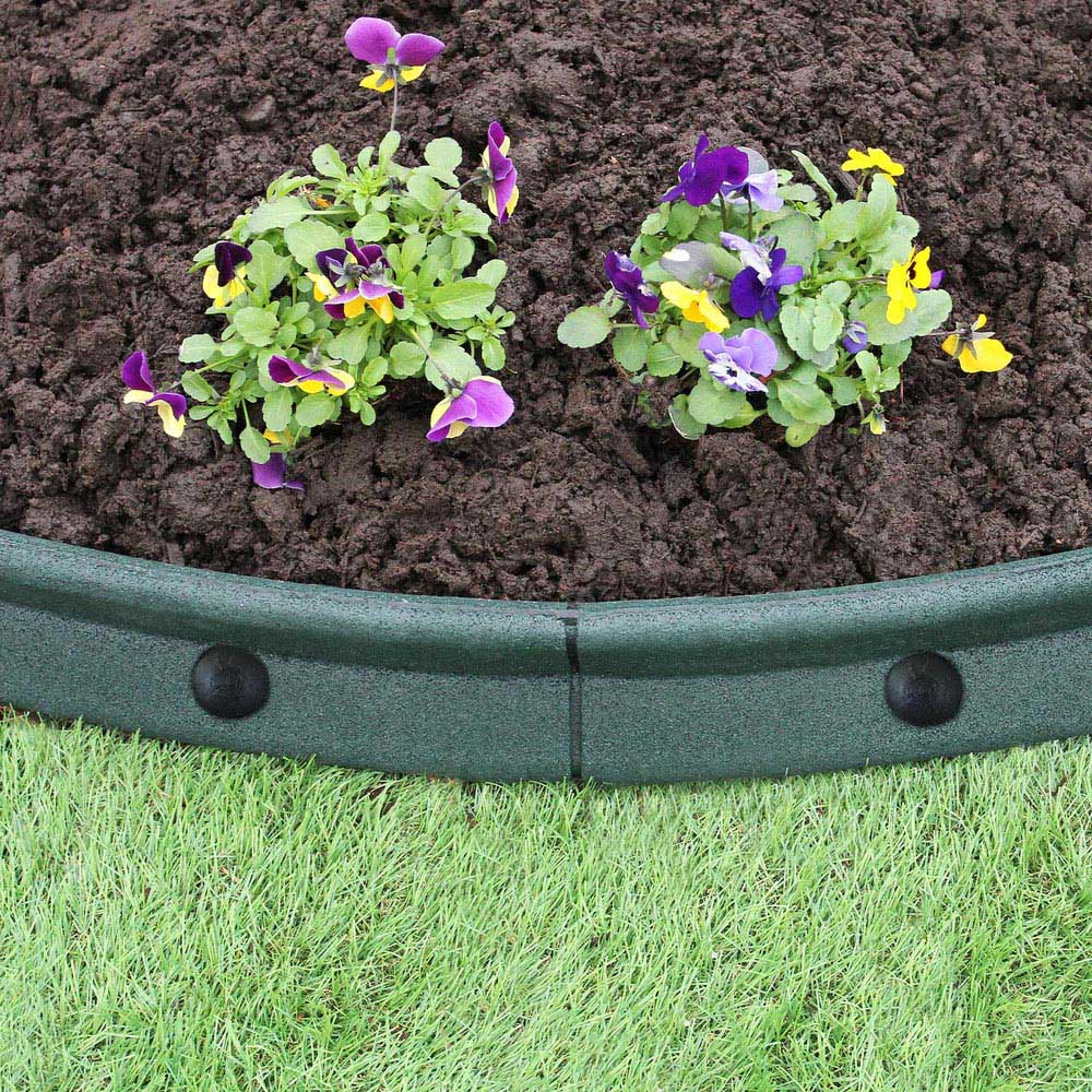 MonsterShop Green 4ft 50 Pack Flexible Lawn Edging Image 2
