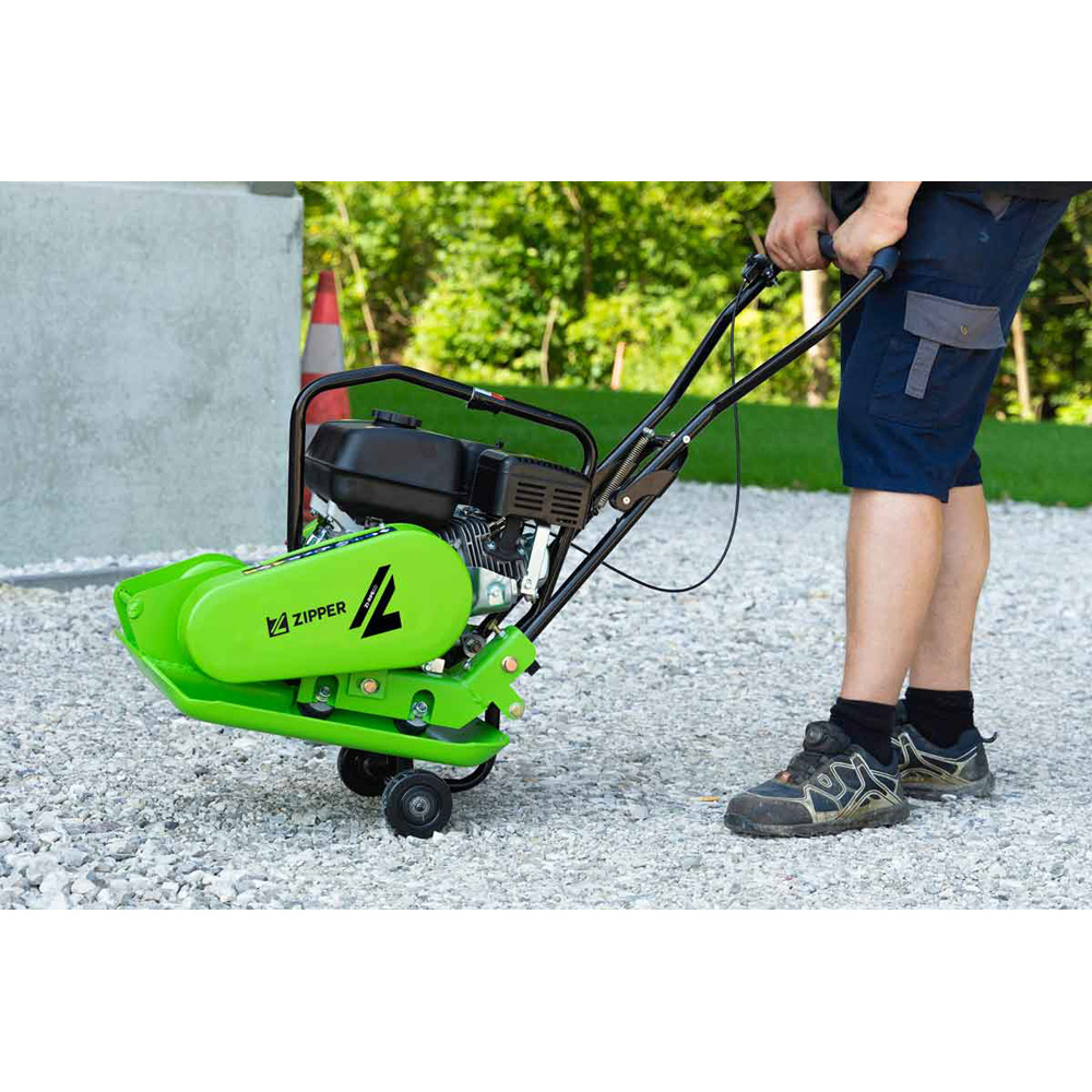 Zipper ZI-RPE60 5.5HP Petrol Plate Compactor Image 7