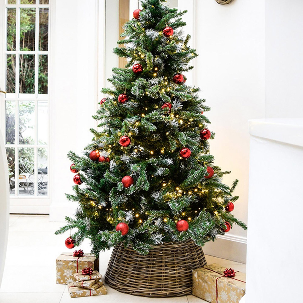 Ivyline Wicker Natural Round Christmas Tree Skirt 60cm Image 2