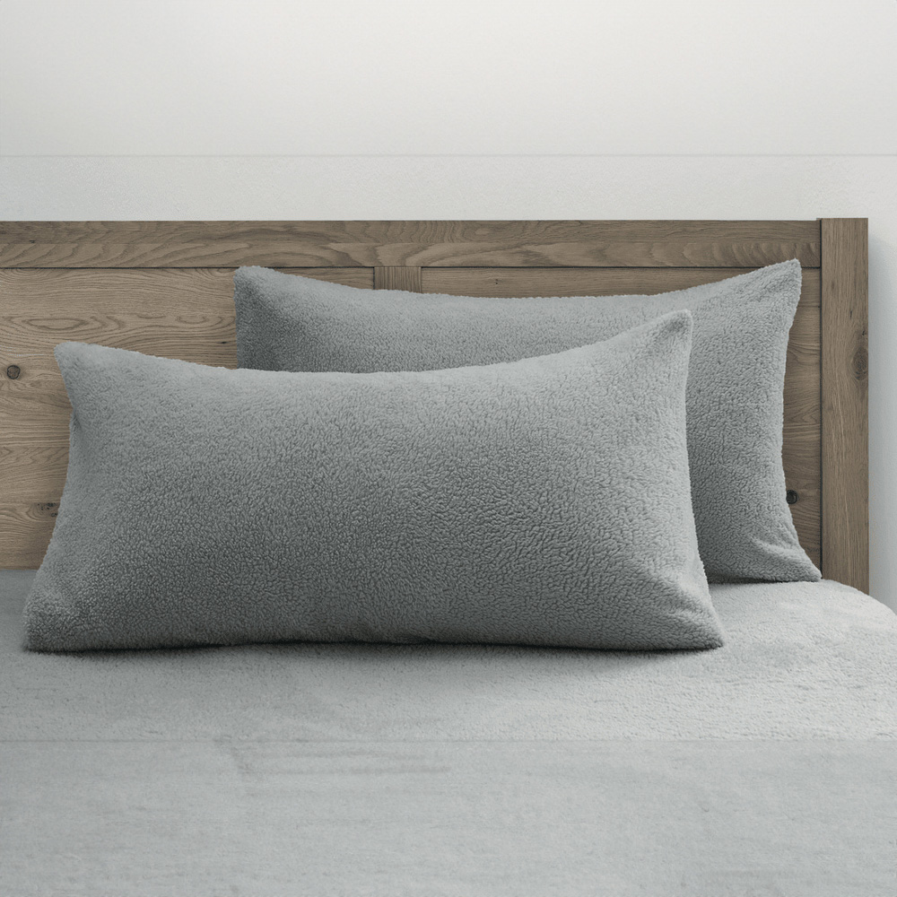 Velosso Silver Teddy Fleece Pillowcase 2 Pack Image 2