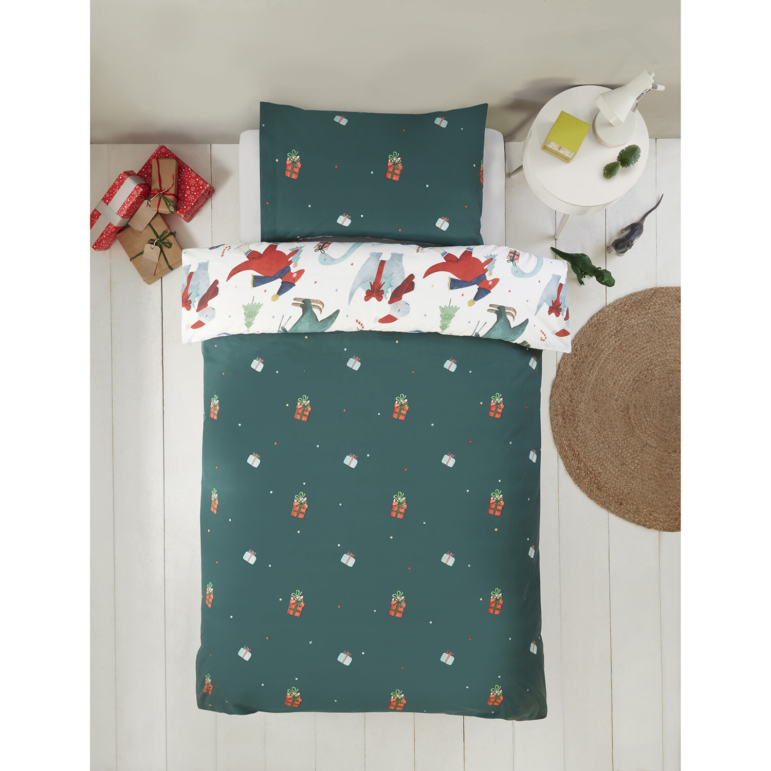 Santasauras Duvet Cover and Pillowcase Set Image 3