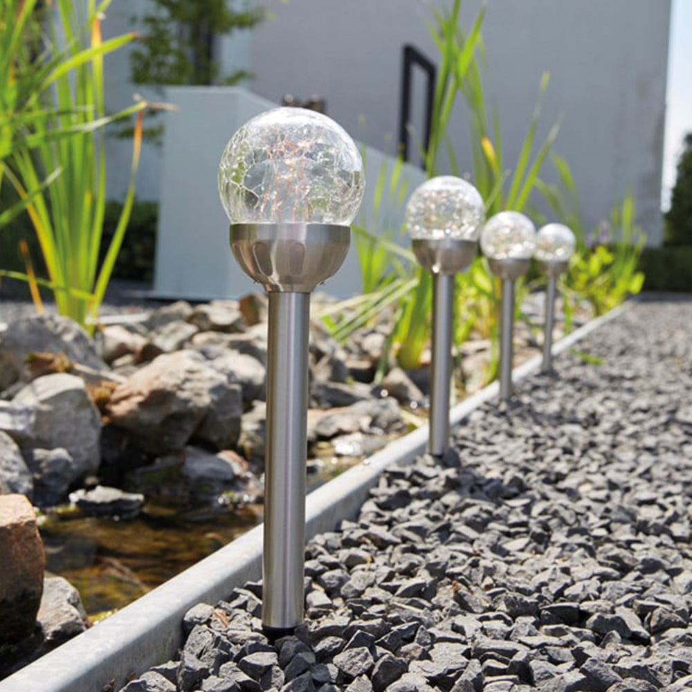 Luxform Conga Globe LED Garden Solar Spike Light 20 Pack Image 3