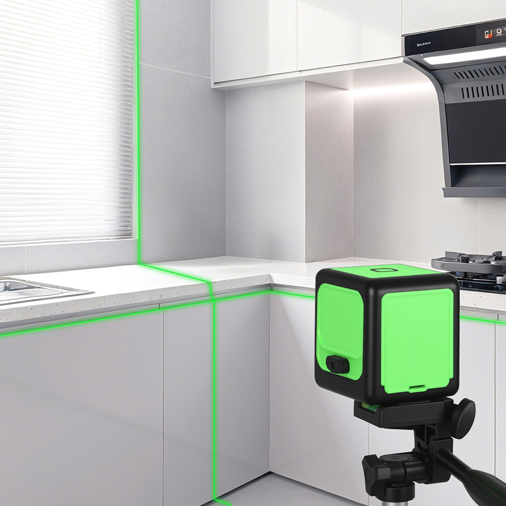 Traderight Self-Levelling 360 Degree Green Laser Level with Tripod Image 2