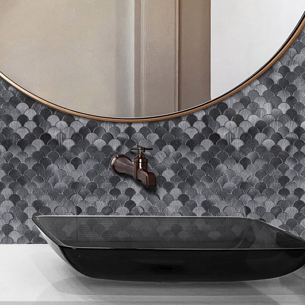 Britwall Reflective Scallop-Pattern Peel and Stick Aluminium Tile 295 x 300mm Image 5