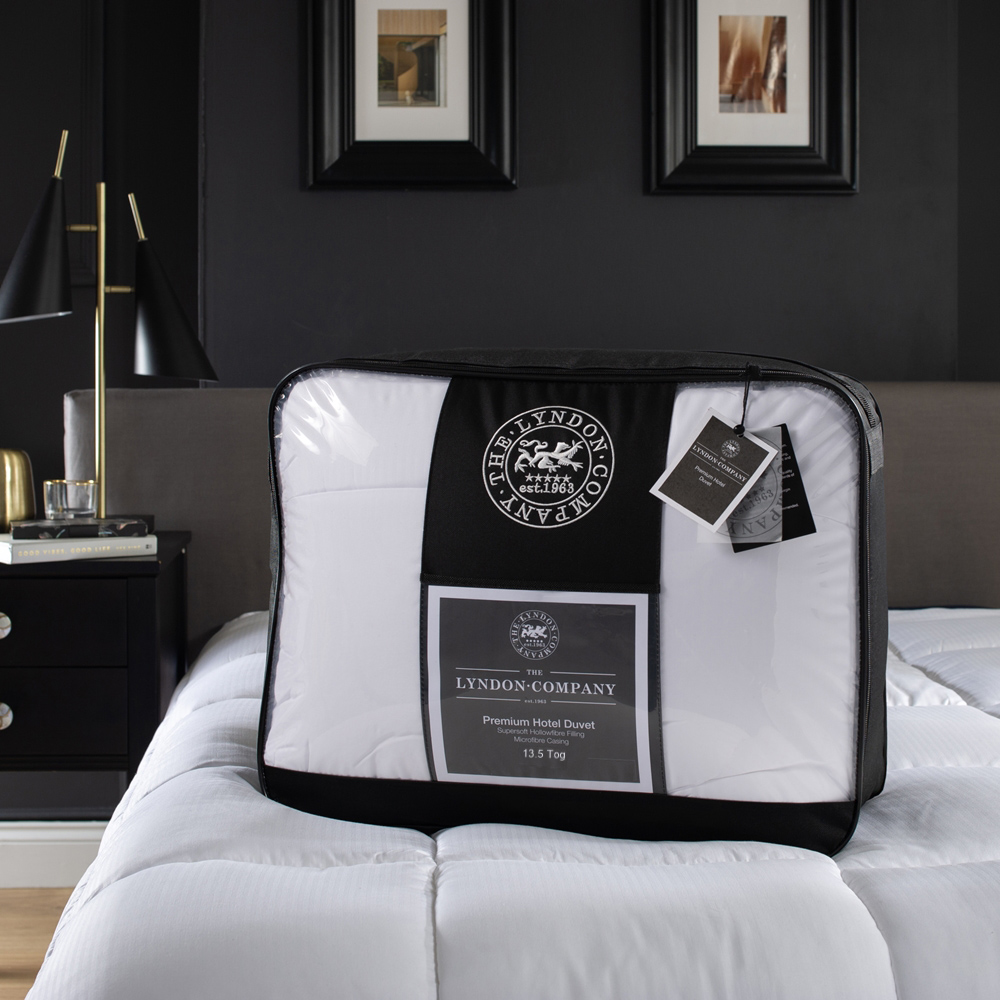 The Lyndon Company King Size Hotel Premium Duvet 13.5Tog Image 2
